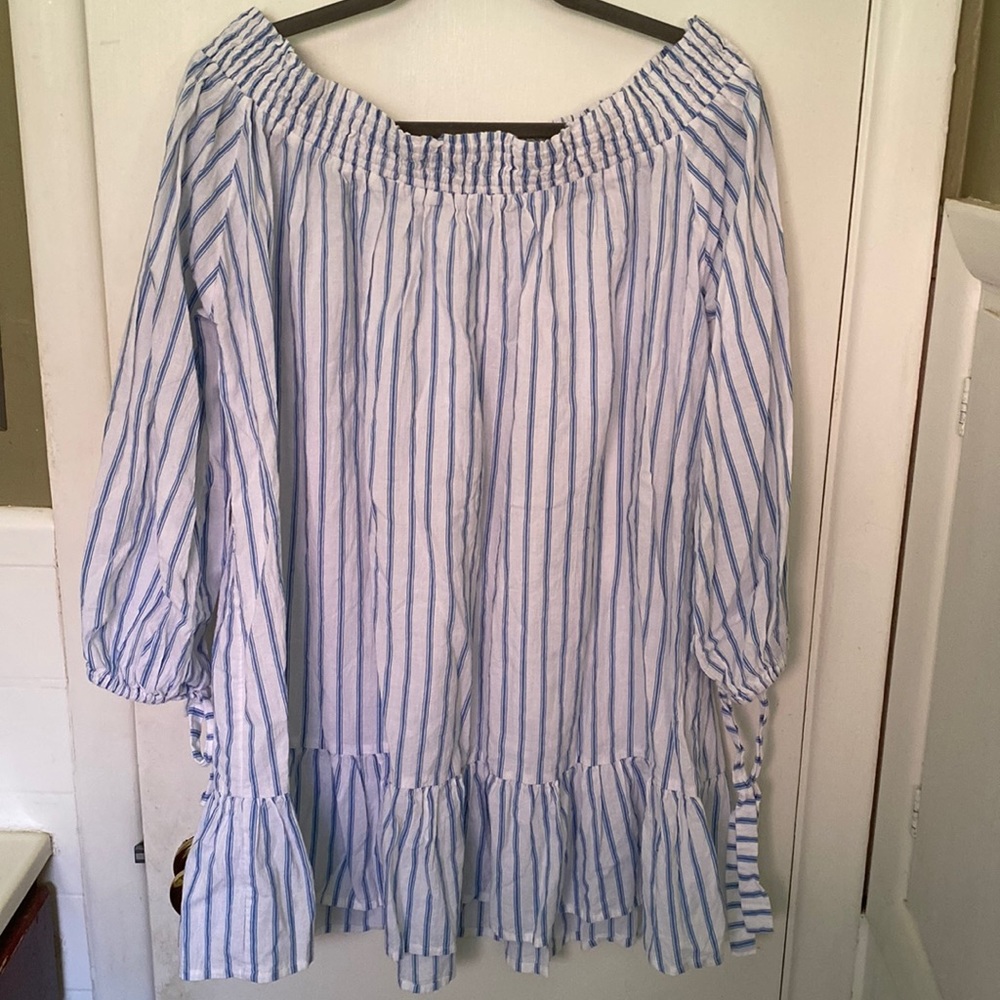 Faithfully size 8 dress/beach cover up